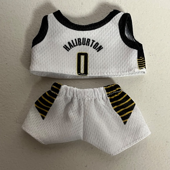 Indiana Pacers 0 Jersey Sneakers 3 Piece Outfit For Labubu Basketball Black - Picture 4 of 10